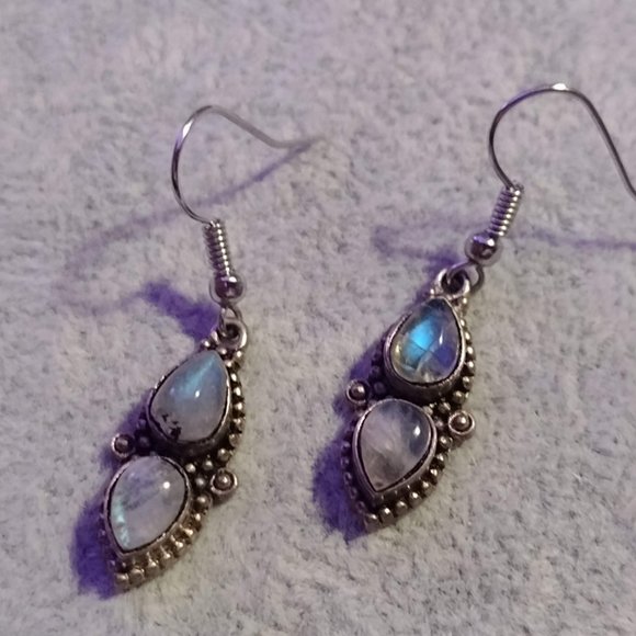 Jewelry - 🌜Magical Moonstone! Silver Tone Double Tear Drop Bali Style Boho Hippie Witchy